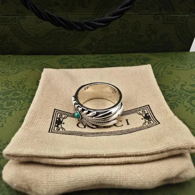Gucci Sunburst-Engraved Turquoise Cabochon Ring 5