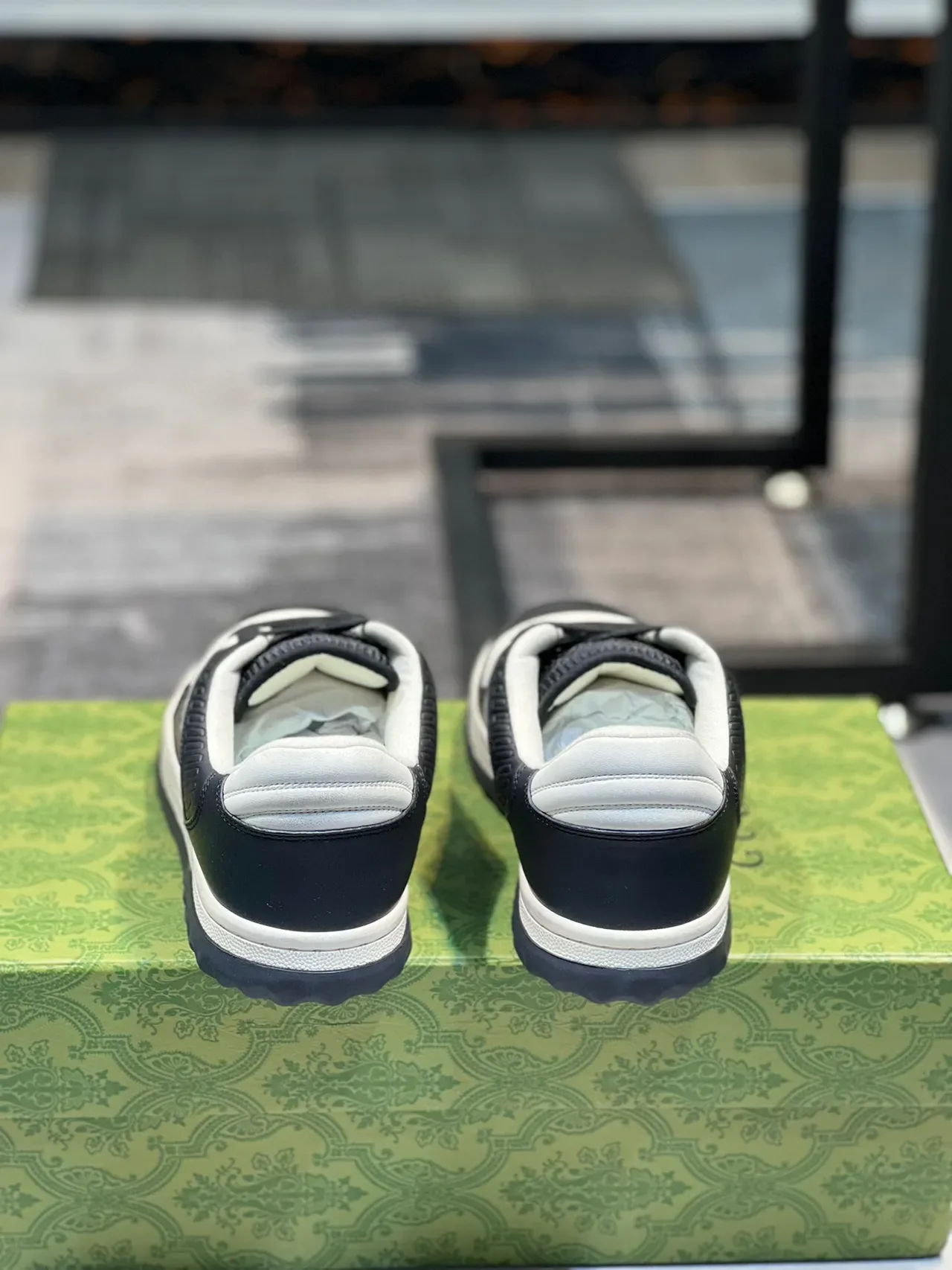 Gucci Tennis 1977 Black and White Lifestyle Sneakers 2