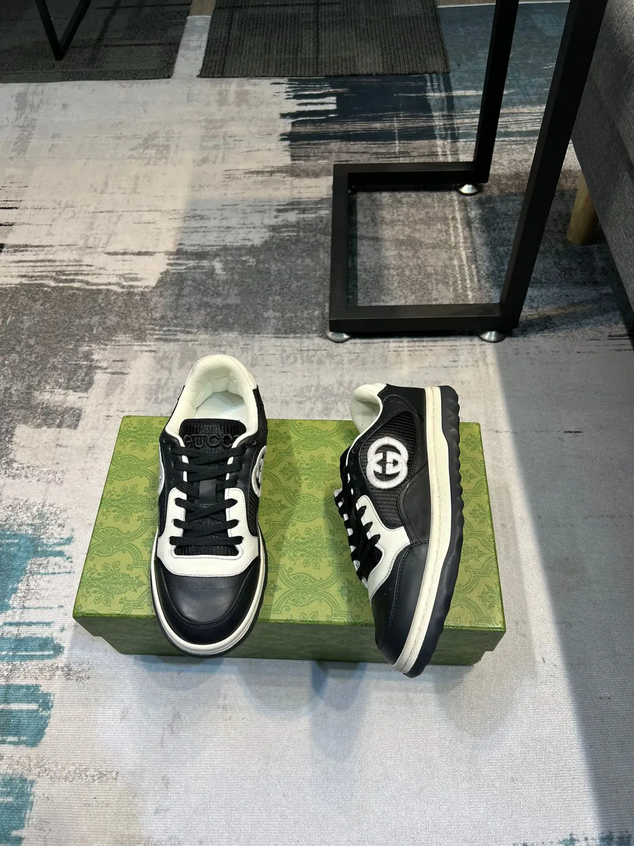 Gucci Tennis 1977 Black and White Lifestyle Sneakers 4