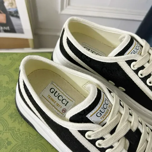 Gucci Tennis 1977 Black and White Lifestyle Sneakers 5