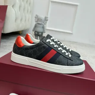 Gucci Tennis 1977 أسود أحمر ويب سترايب لايف ستايل سنيكرز