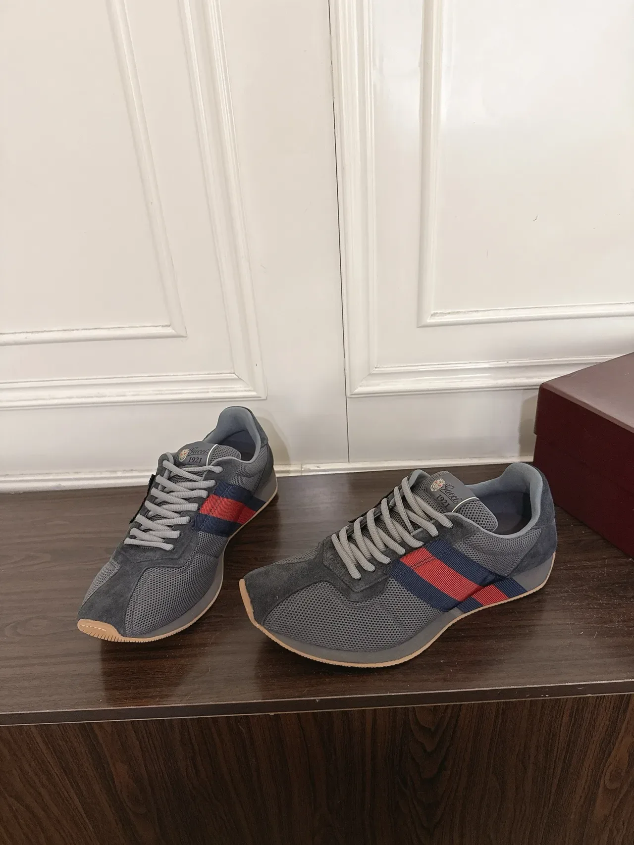 Gucci Tennis 1977 Gray Red Navy Web Stripe Lifestyle Sneakers 4