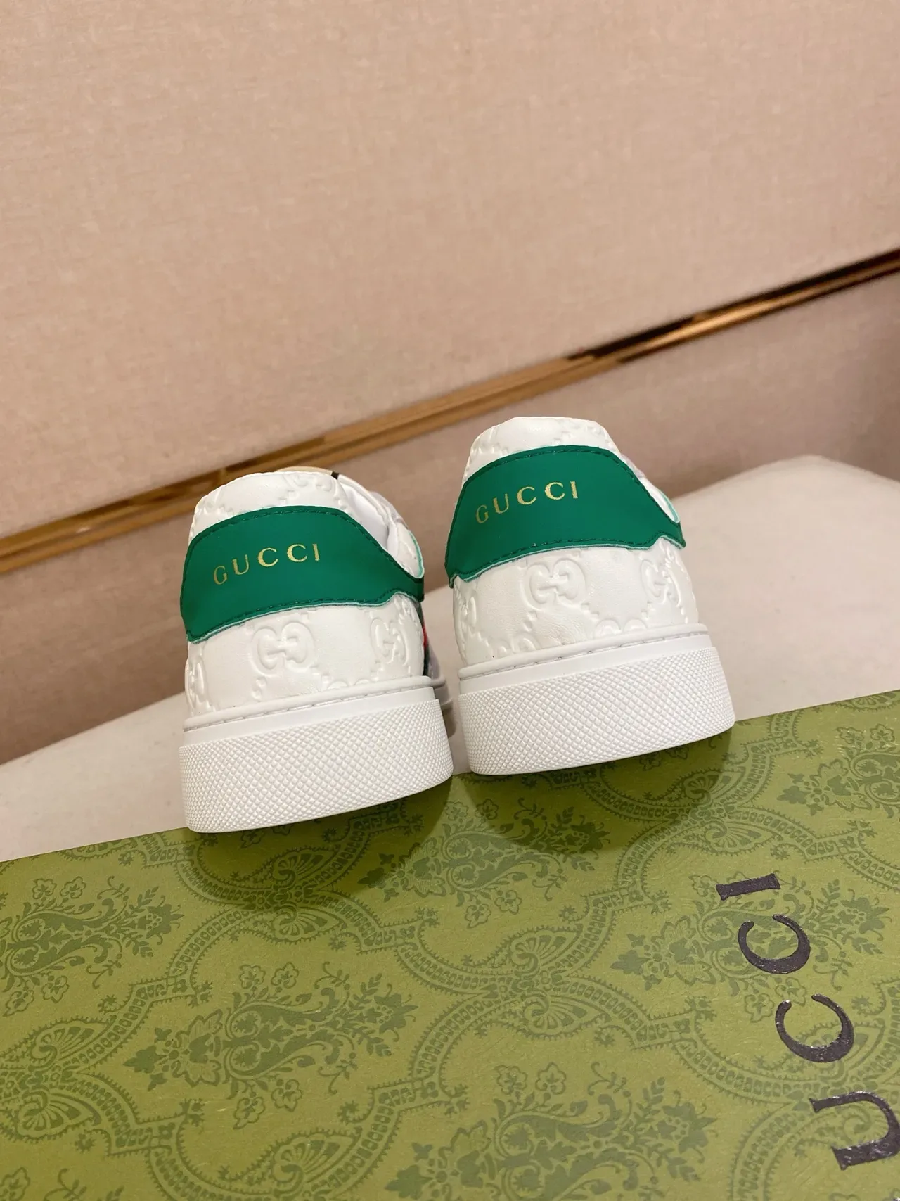 Gucci Tennis 1977 White and Gray Web Stripe Lifestyle Sneakers 3