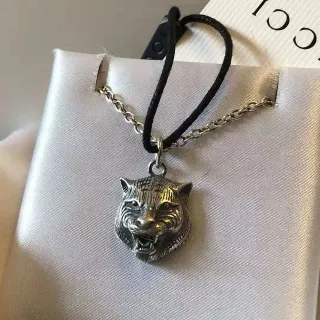 Gucci Tiger Silver Black Head Pendant Metal Necklace