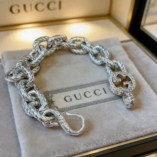 Gucci Corrente Trançada Corrente de Corda Prateada Motivo de Folha Entalhada Pulseira