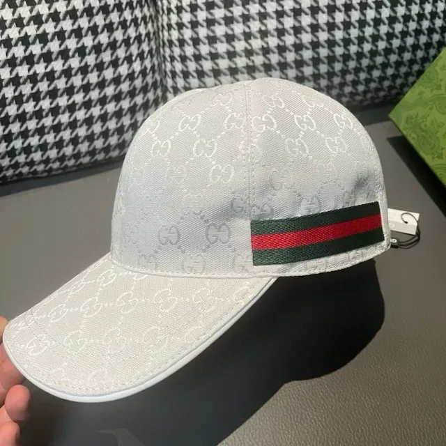 Gucci সাদা কালো GG Monogram Jacquard Web Stripe Accent বেসবল ক্যাপ 4