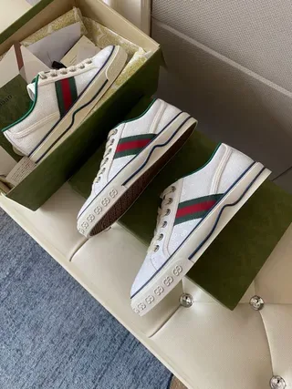 Gucci White Green Embossed GG Monogram Web Stripe Detail Lifestyle Sneakers 4