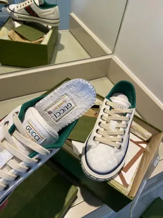Gucci White Green Embossed GG Monogram Web Stripe Detail Lifestyle Sneakers 8