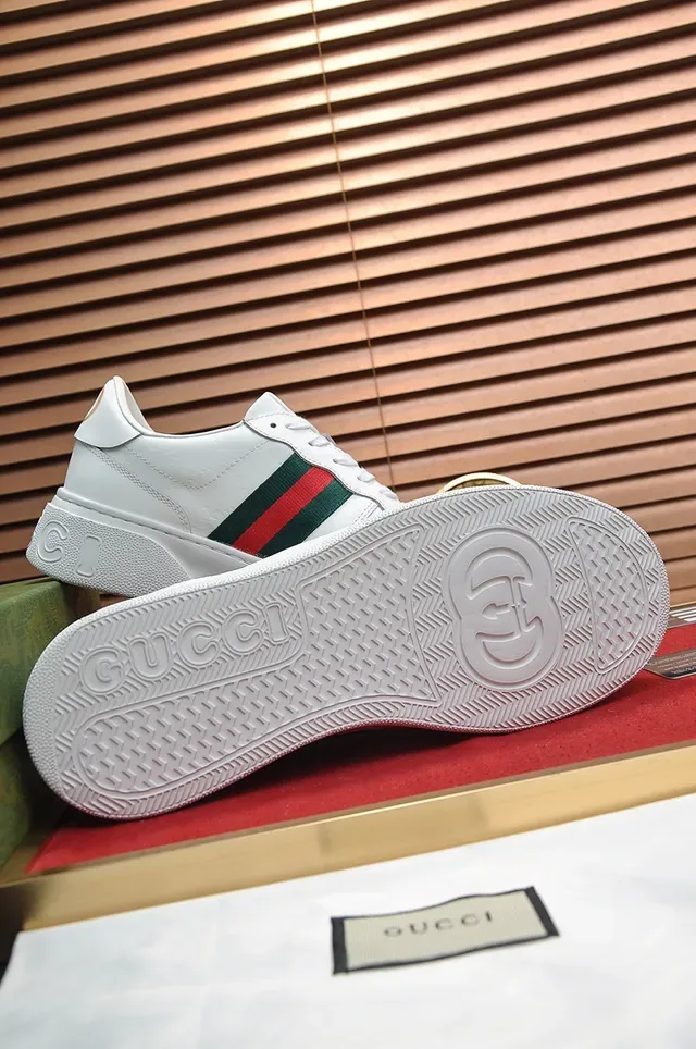 Gucci أبيض أخضر جلد Web Stripe Side Panel Lifestyle Sneakers 4