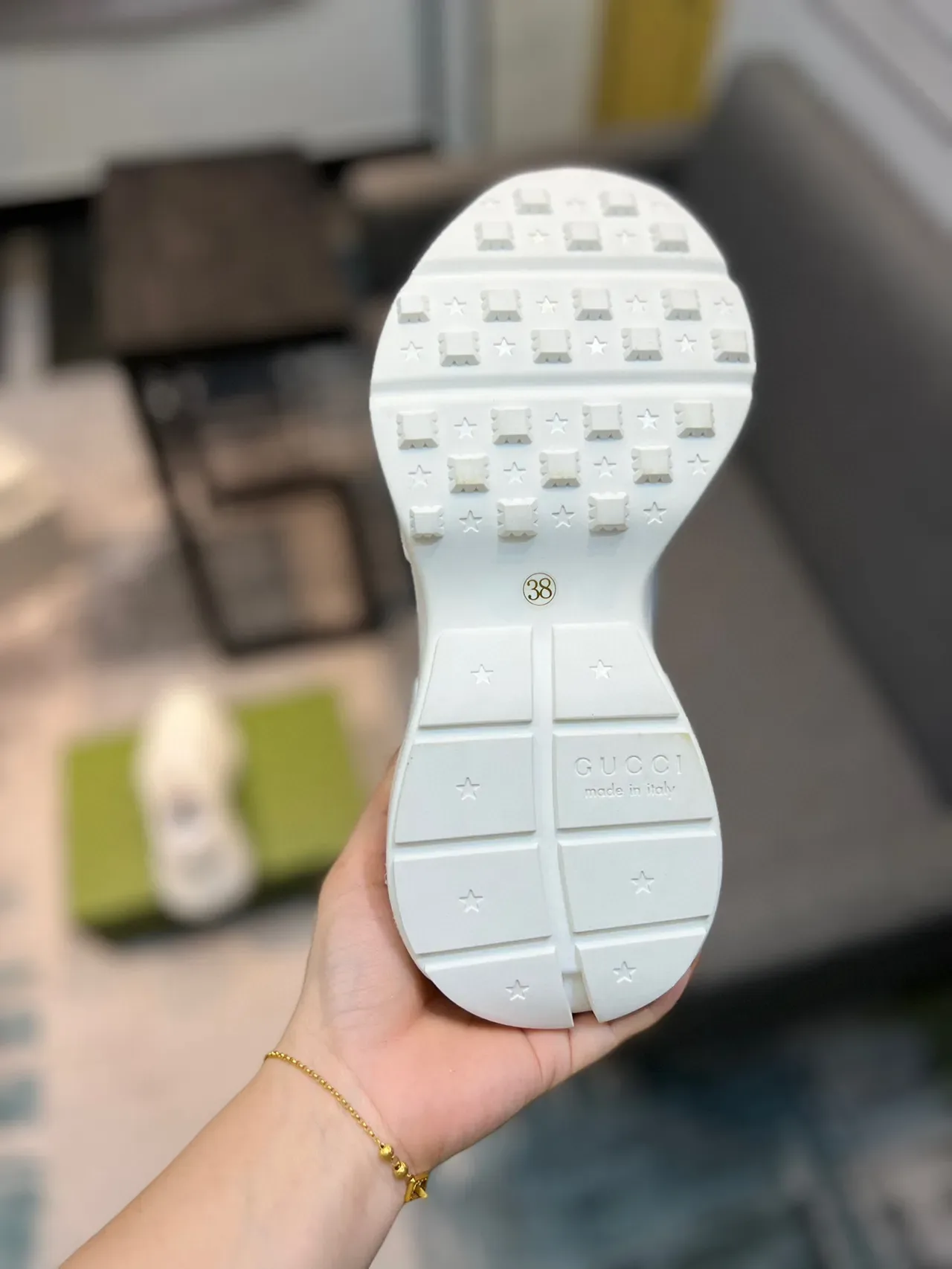 Gucci Blancos Monocromas Suela Escultórica Zapatillas Chunky 9