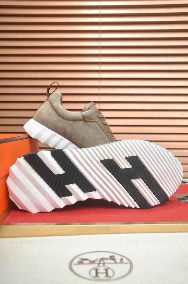 Hermès Beige Black Suede And Leather Upper Sculpted White Ridged Midsole Lifestyle Sneakers 3