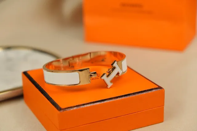 Hermès Clic H White Enamel Rose Gold-Tone Bracelet 5