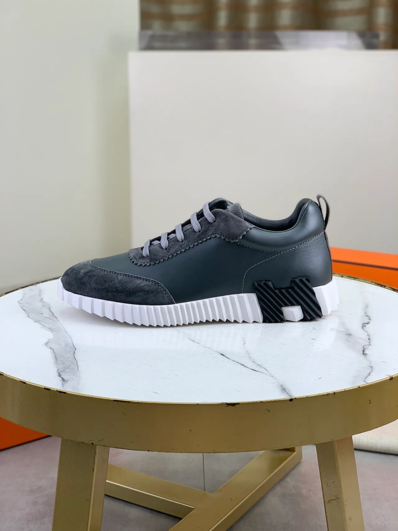 Hermès Gray White Dual-Material Leather-Suede Upper Zigzag-Stitched Overlay Lifestyle Sneakers 5