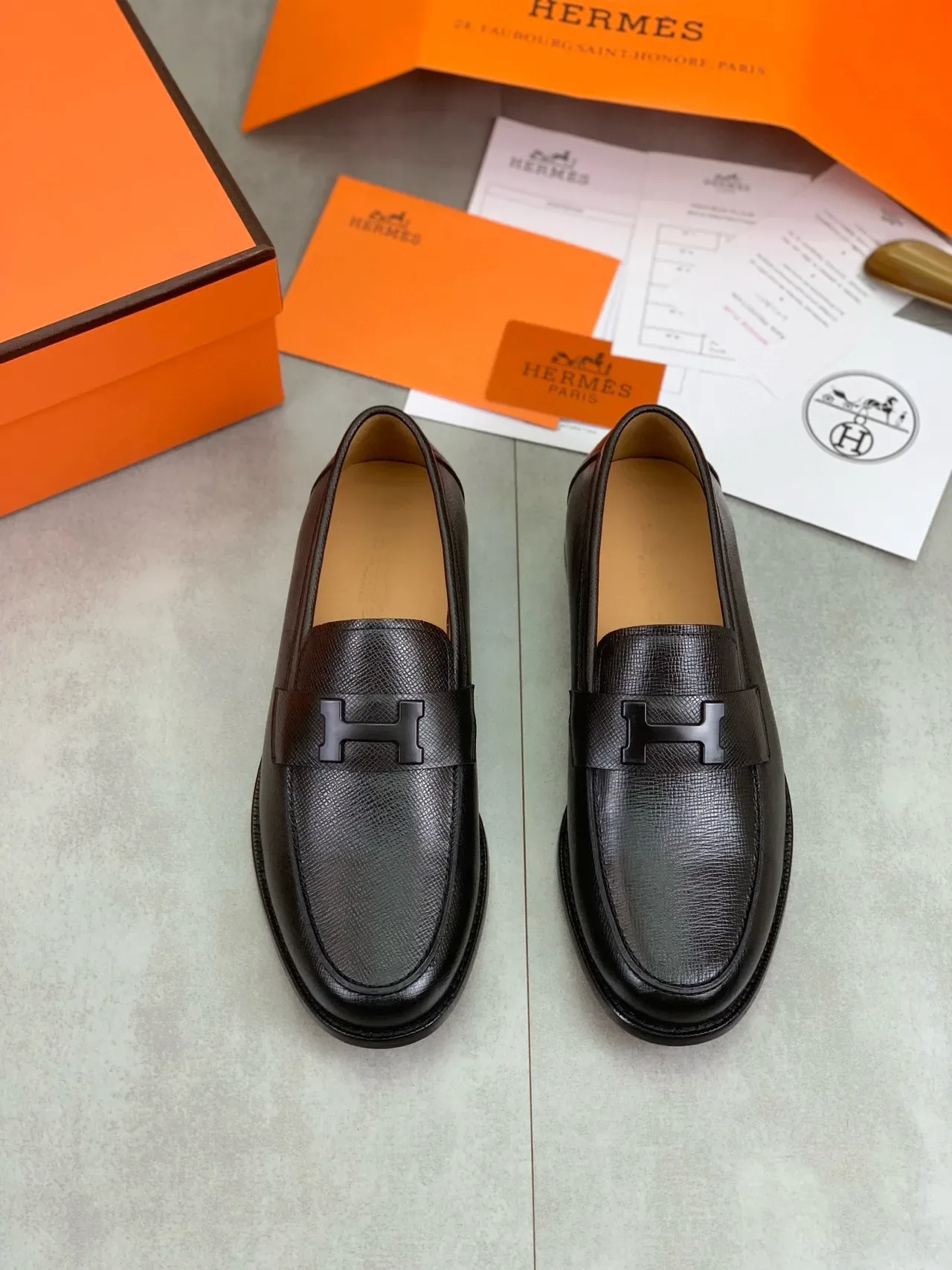 Hermès H-Buckle Loafer Black Textured Leather Loafer 5