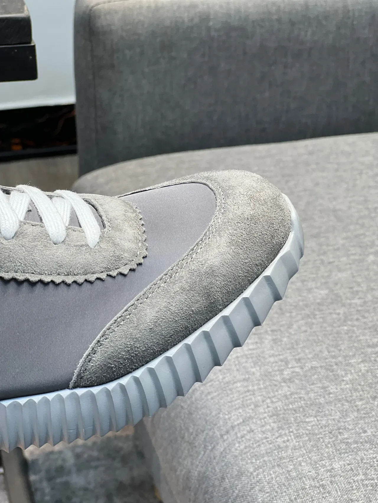 Hermès H-Ride Tênis Lifestyle de Camurça Cinza e Nylon 3