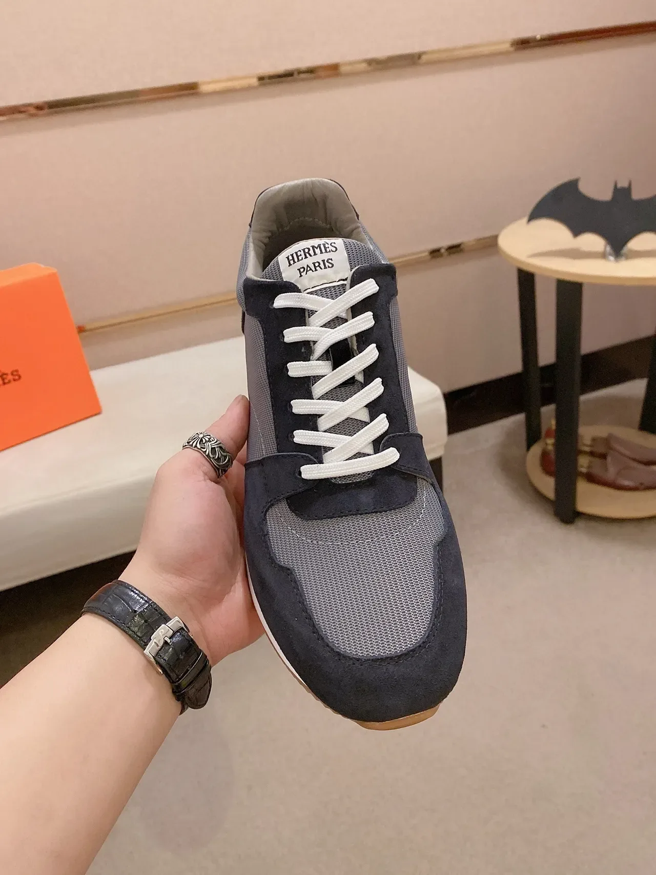 Hermès Sneakers Lifestyle Navy et Gris Color-Bloqué en Daim et Maille 2