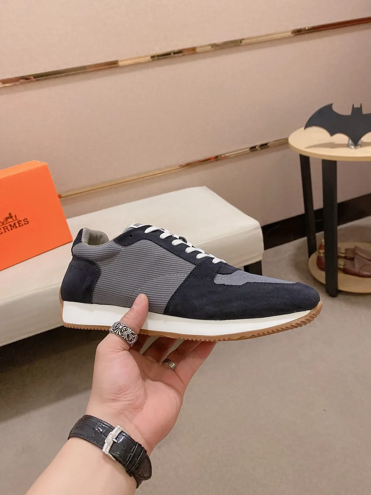 Hermès Sneakers Lifestyle Navy et Gris Color-Bloqué en Daim et Maille 3