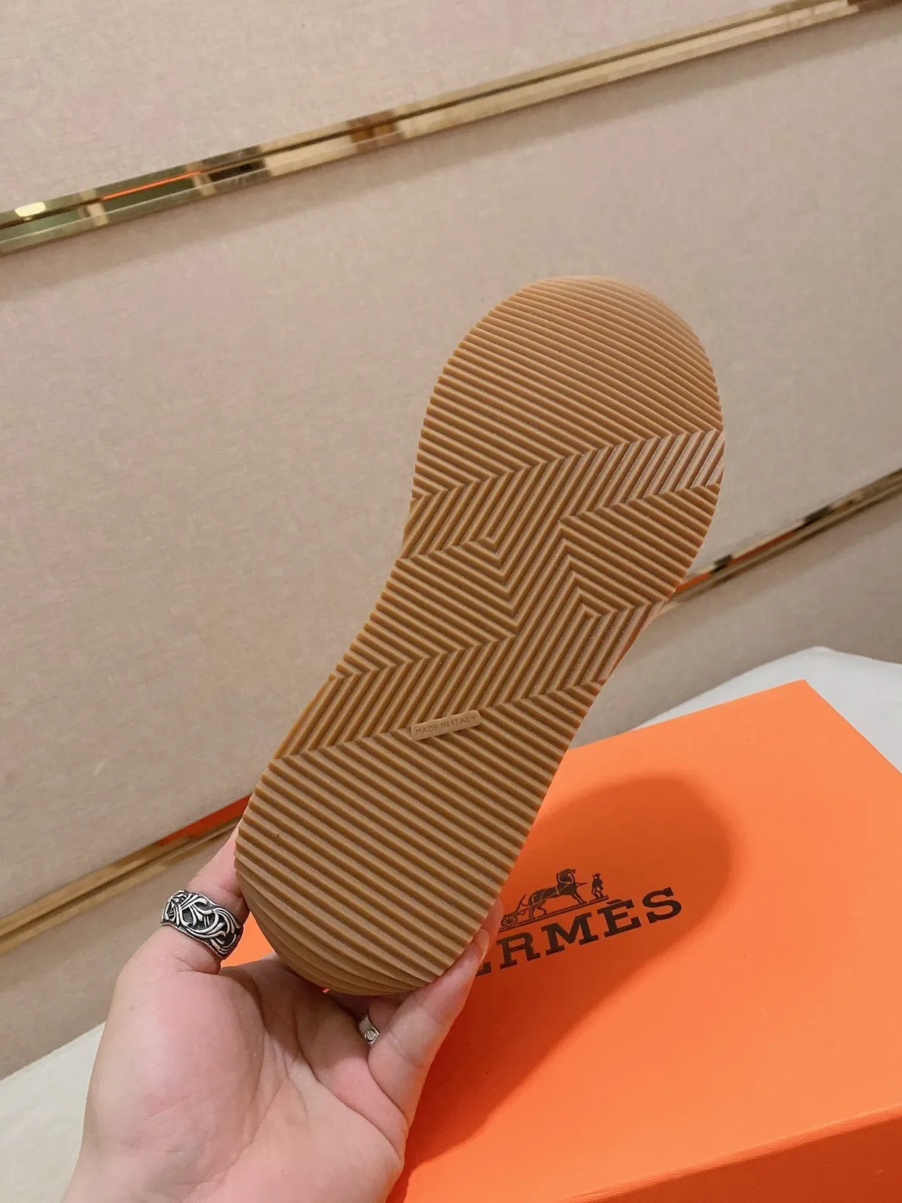 Hermès Sneakers Lifestyle Navy et Gris Color-Bloqué en Daim et Maille 8