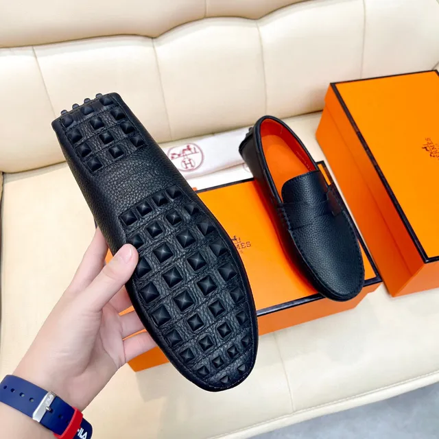 Hermès Oran Black Pebbled Leather H-Strap Loafers 3
