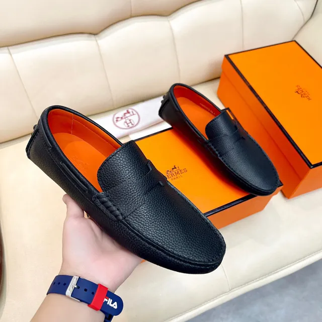 Hermès Oran Black Pebbled Leather H-Strap Loafers 7