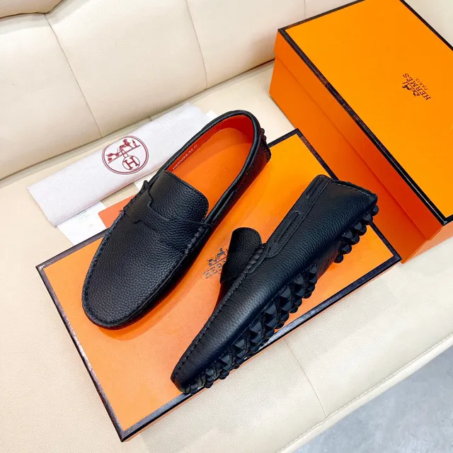 Hermès Oran Black Pebbled Leather H-Strap Loafers 9