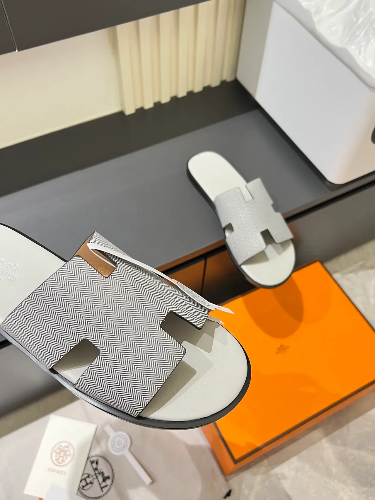Hermès Oran Gray White H-Shaped Strap Flat Sole Slippers 9