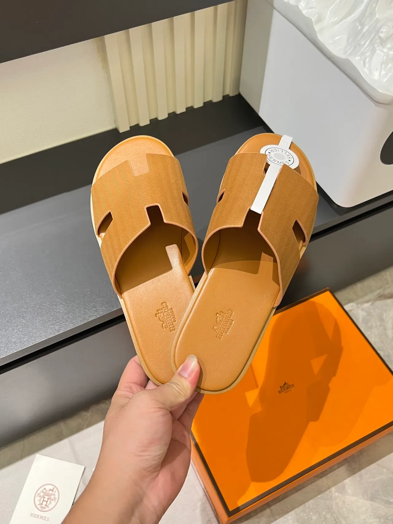 Hermès Oran Gray White H-Shaped Strap Flat Sole Slippers 18