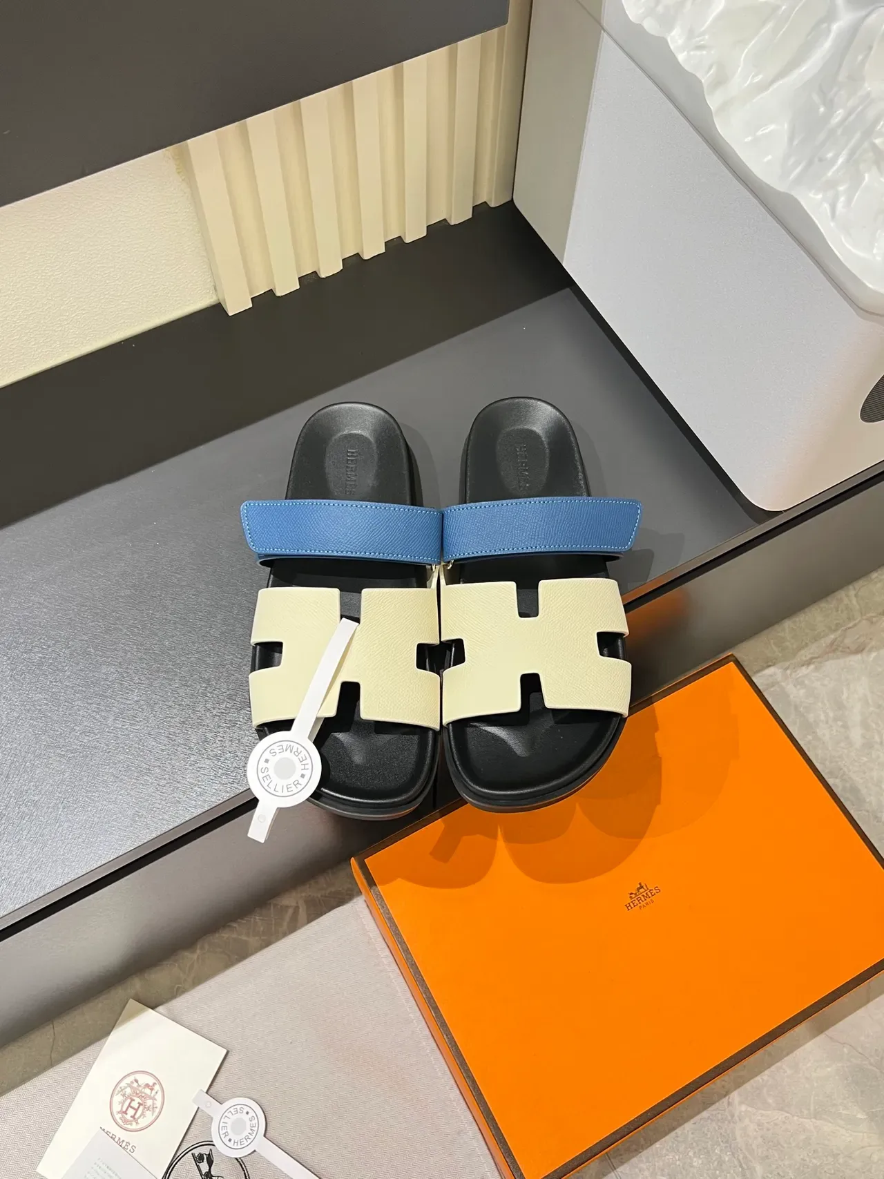Hermès Oran H-Strap Leather Slide Slippers 8
