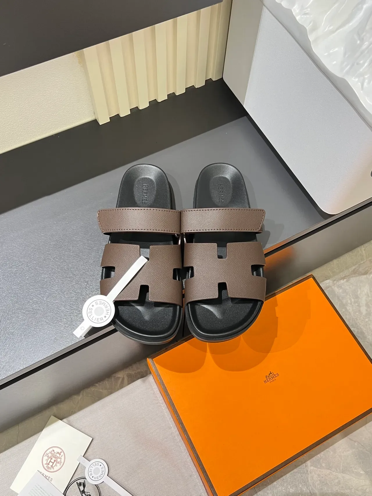 Hermès Oran H-Strap Leather Slide Slippers 9