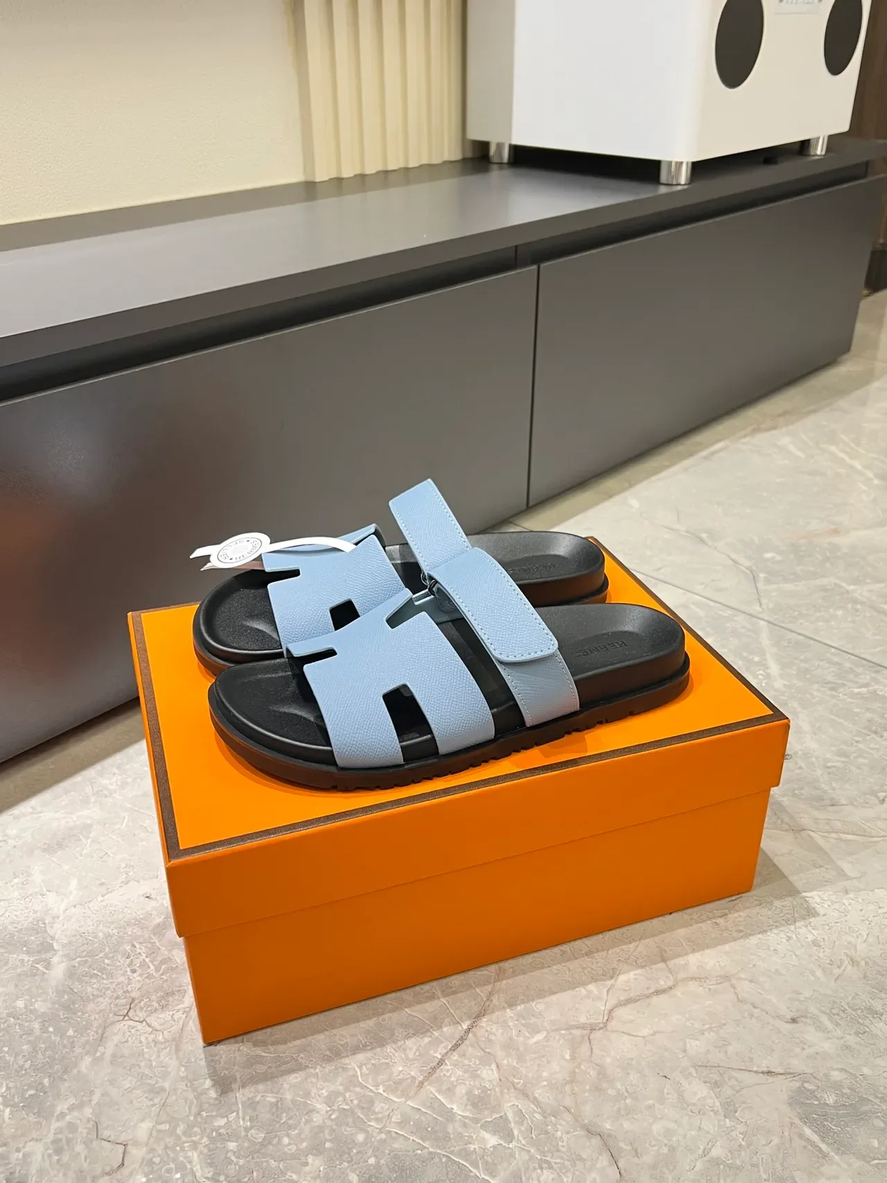 Hermès Oran H-Strap Leather Slide Slippers 21
