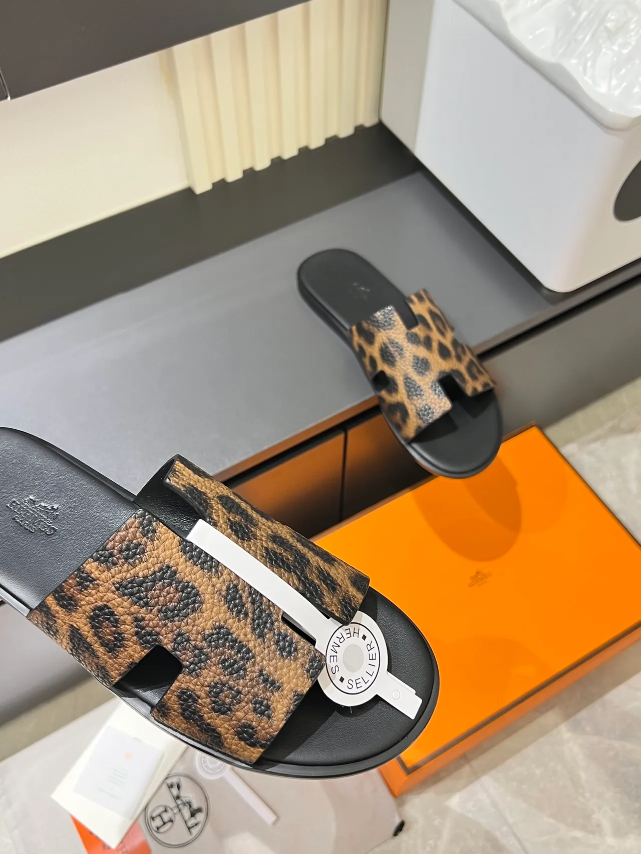 Hermès Oran Leopard-Print H-Strap Slippers 5