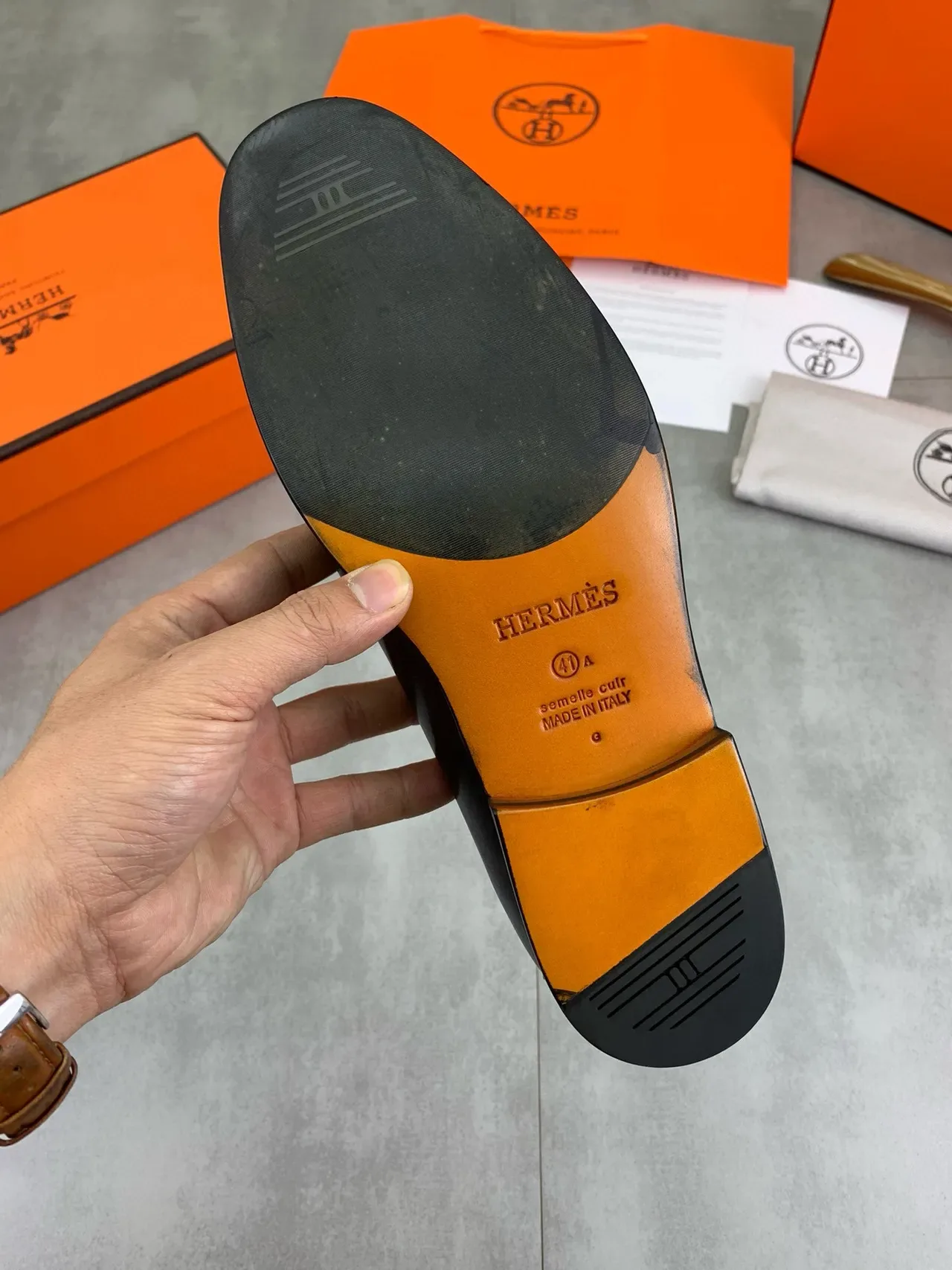 Hermès Oran جلود أسود H-Buckle لوافر 3