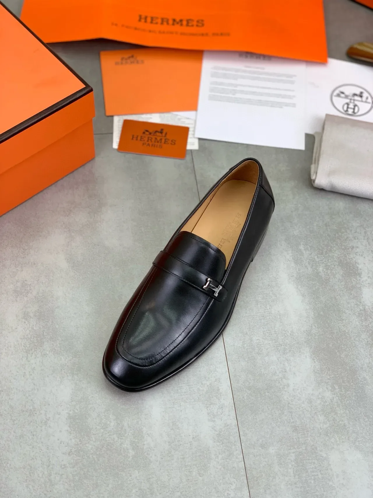 Hermès Oran جلود أسود H-Buckle لوافر 4