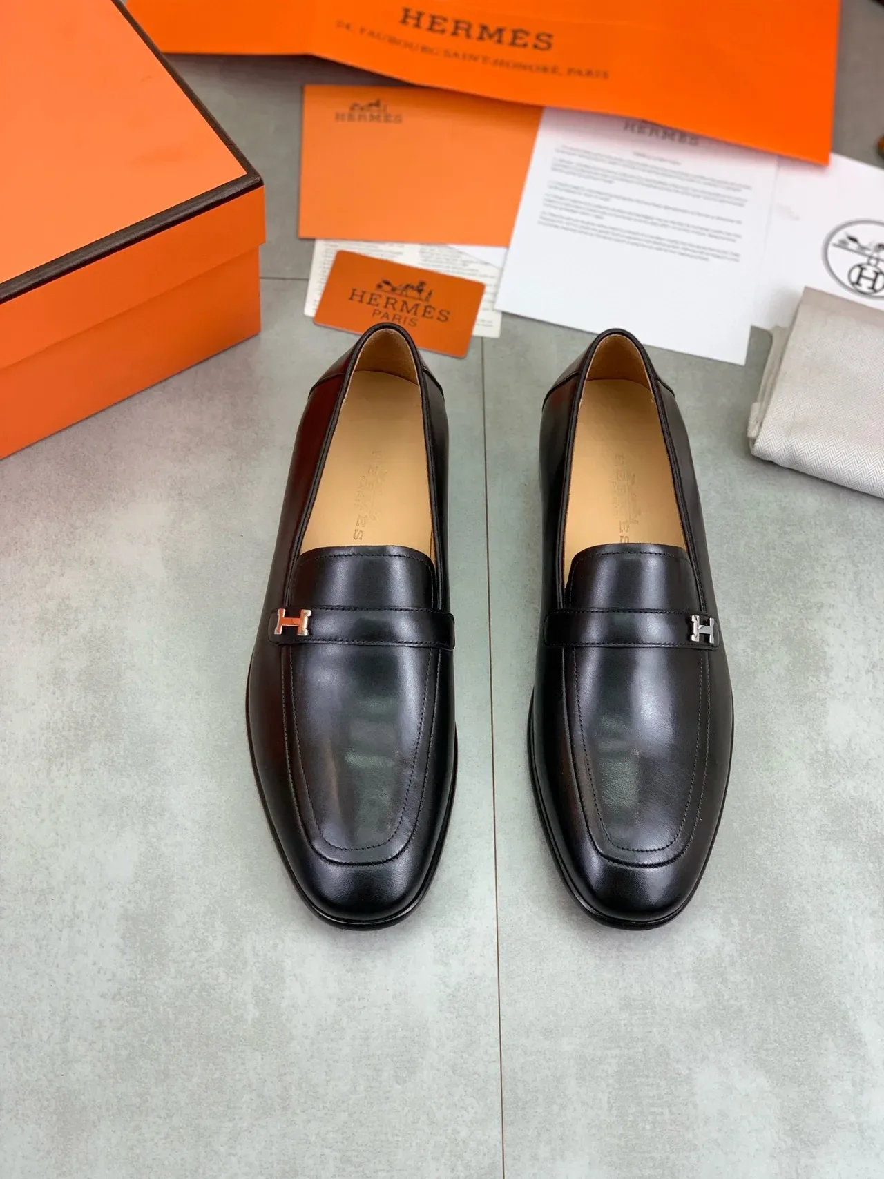 Hermès Oran جلود أسود H-Buckle لوافر 5