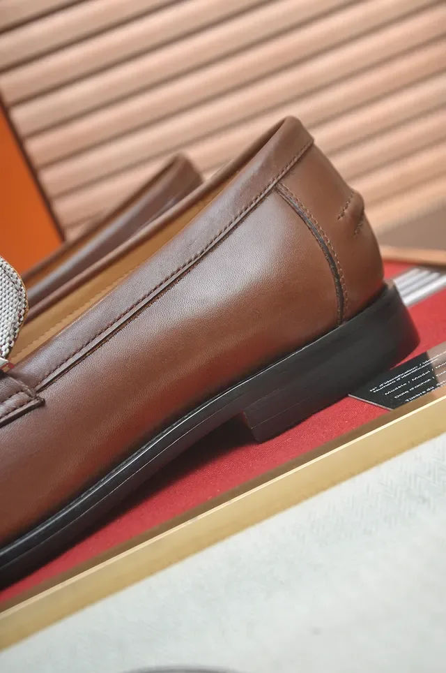 Hermès Oran Marron et Beige Tissu Texturé Deux Tons Mocassins 2