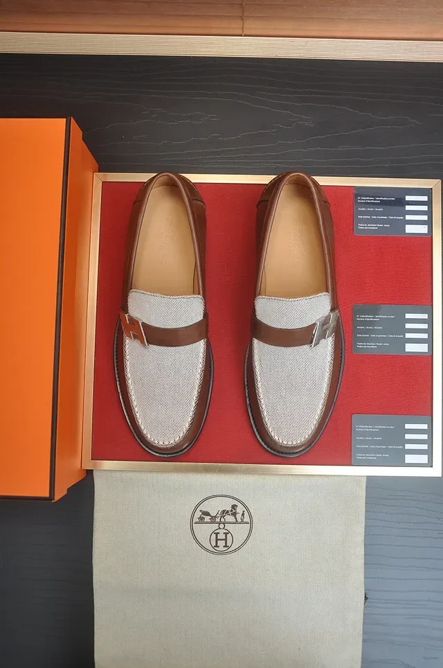 Hermès Oran Marron et Beige Tissu Texturé Deux Tons Mocassins 5