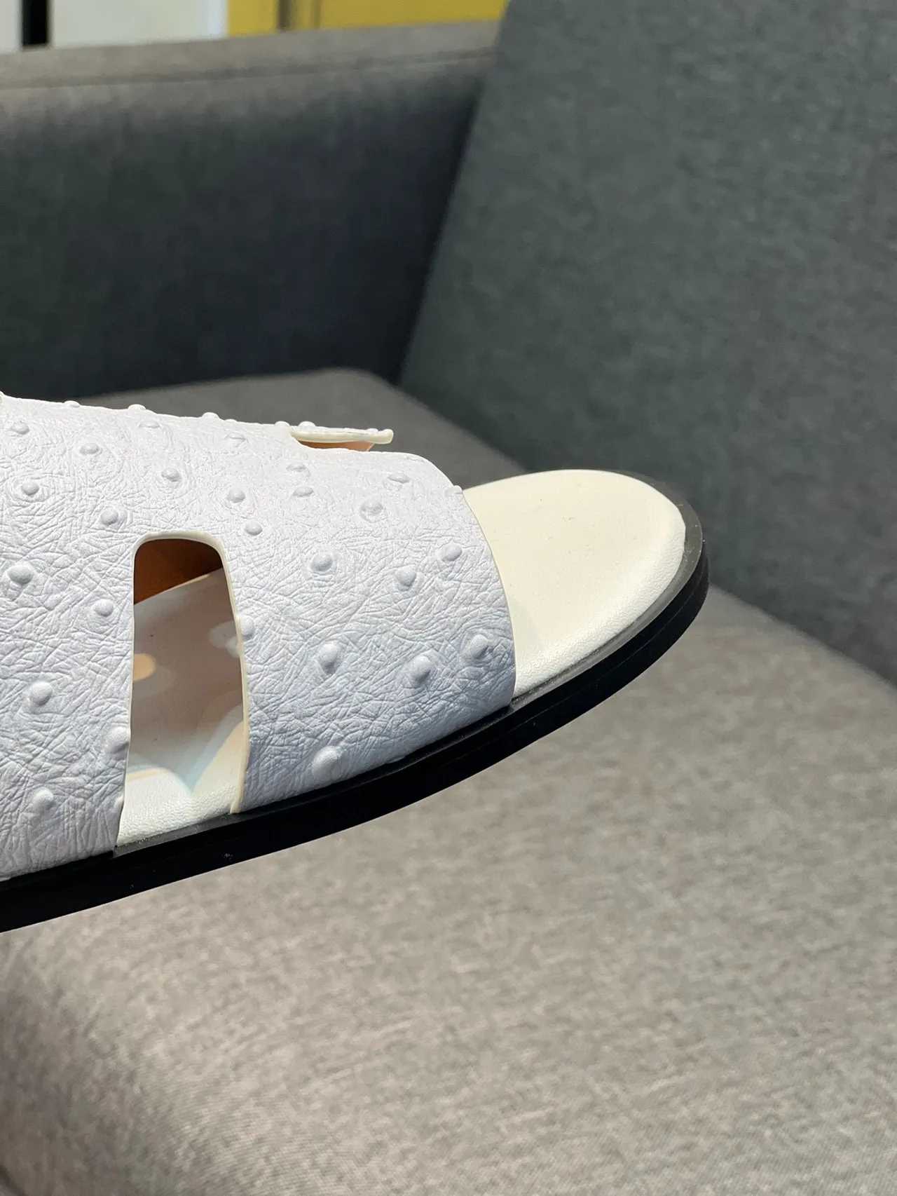 Hermès Oran Slide White Ostrich Leather Slippers 4