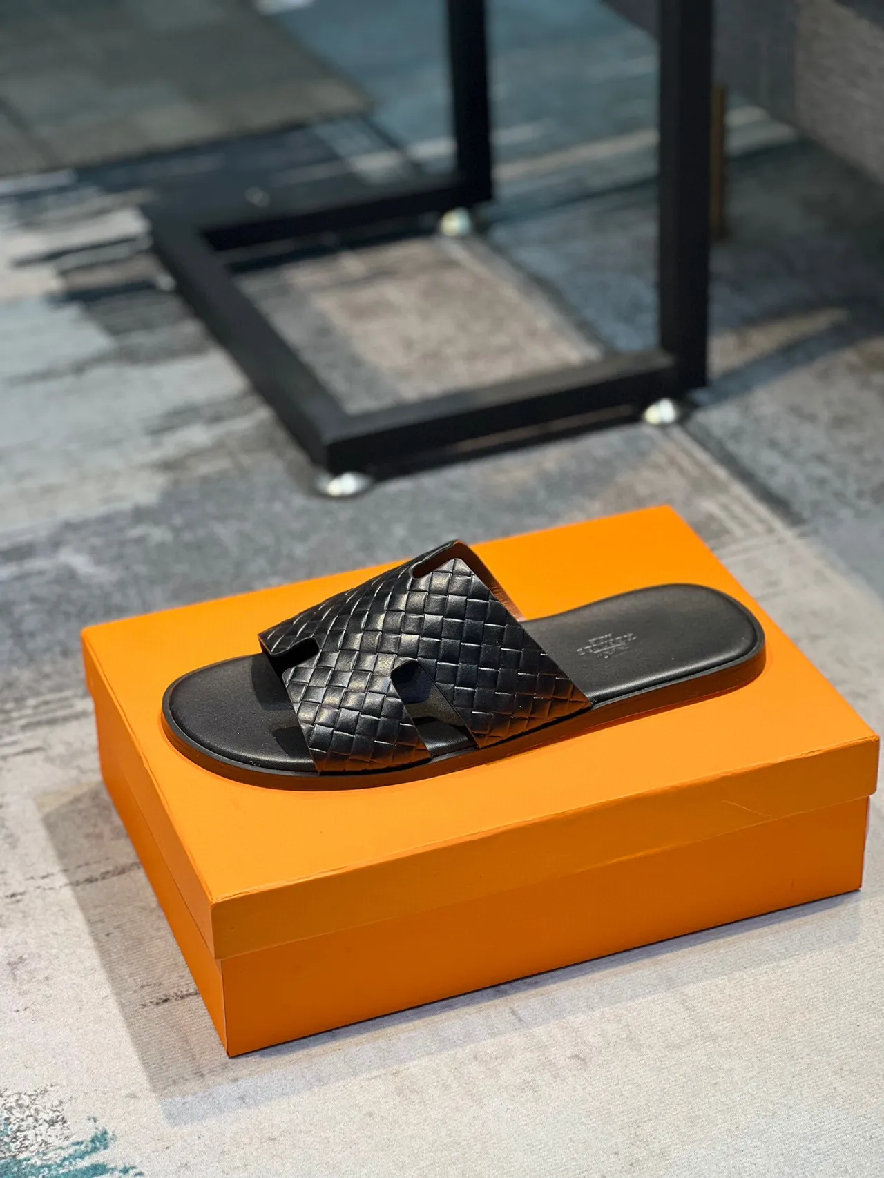 Hermès Oran Woven Leather Black Slippers 9