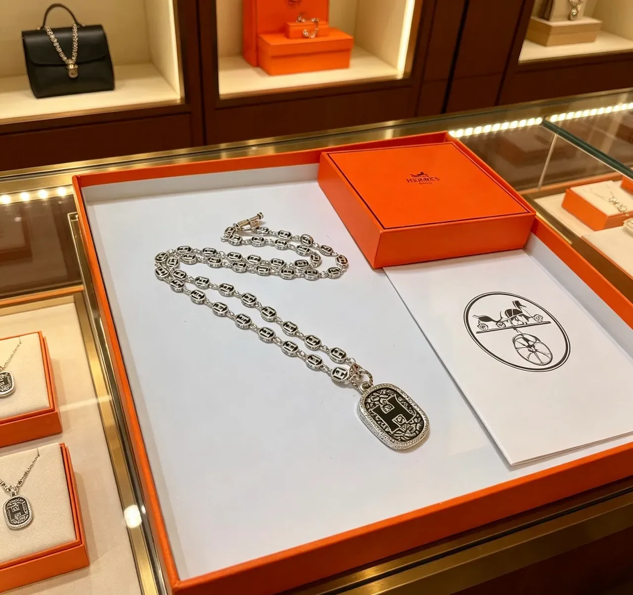 Hermès Silver Black H-Logo Link Chain Ornate Oval Pendant Necklace 6