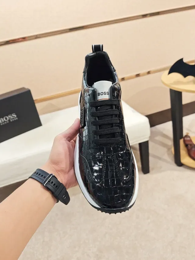 Hugo Boss Black Croc-Embossed Leather Lifestyle Sneaker 6