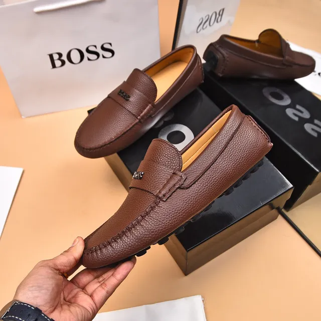 Hugo Boss Loafer en cuir marron beige texturé 4