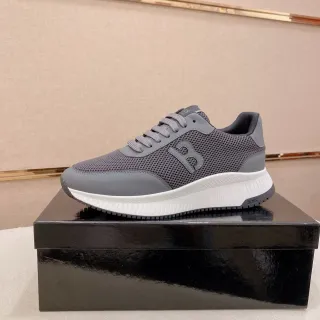 Hugo Boss Tênis Lifestyle Cinza Branco com Malha Superior e Sobreposições Sintéticas