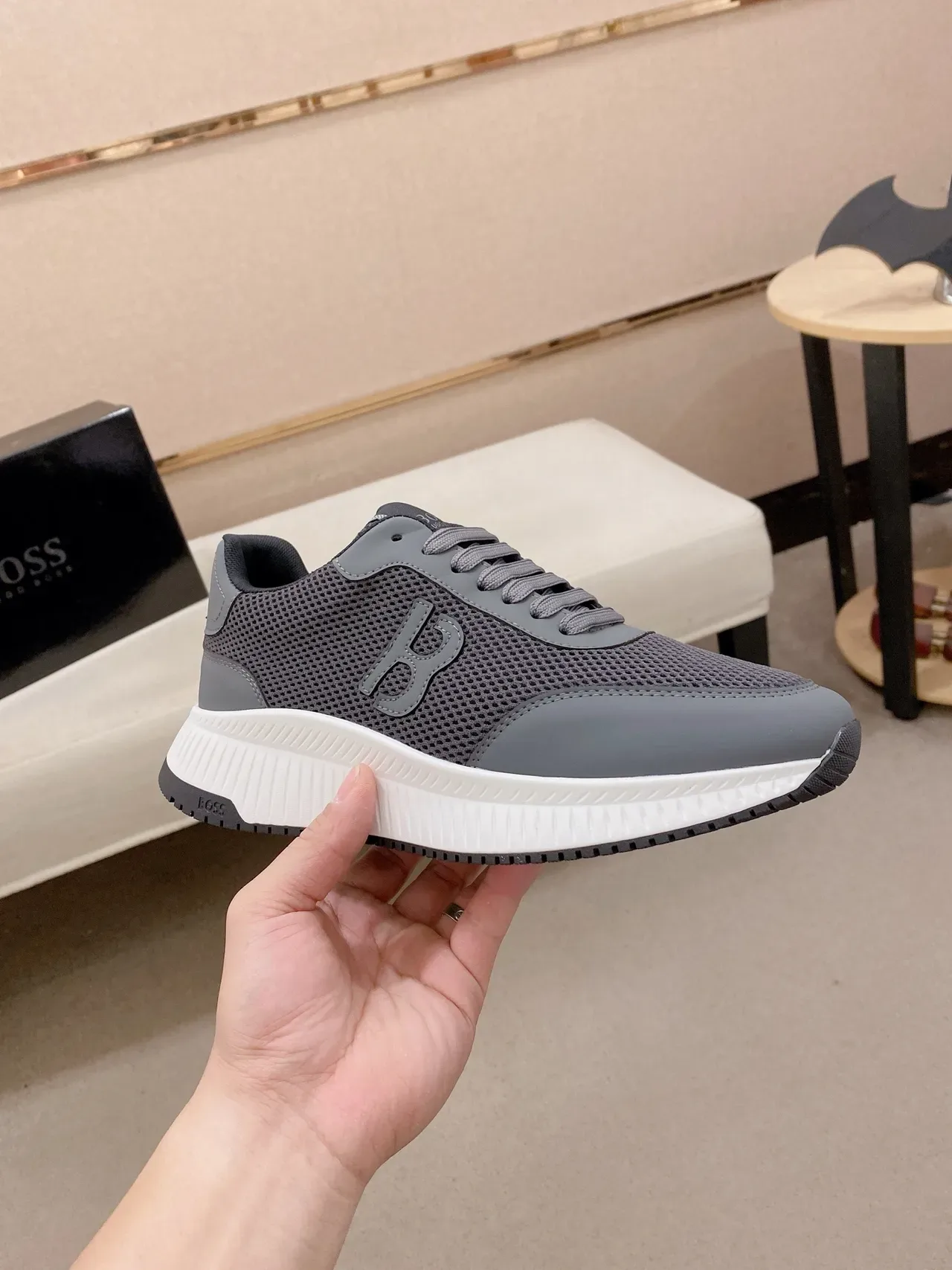 Hugo Boss Chaussures Lifestyle Gris Blanc Tige Maille Empiècements Synthétiques 5
