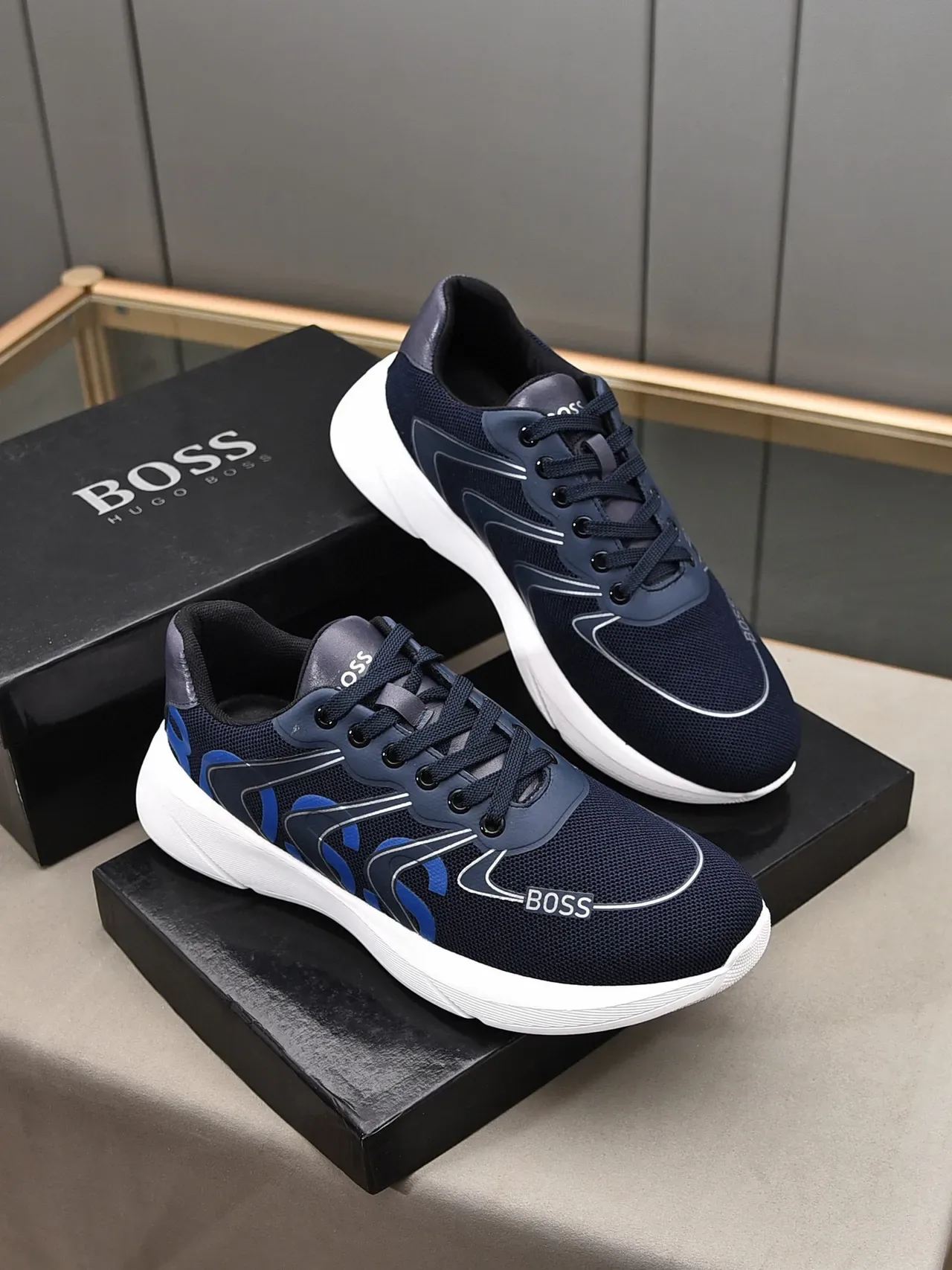 Hugo Boss Navy and Blue Graphic Logo Lifestyle Sneakers 5