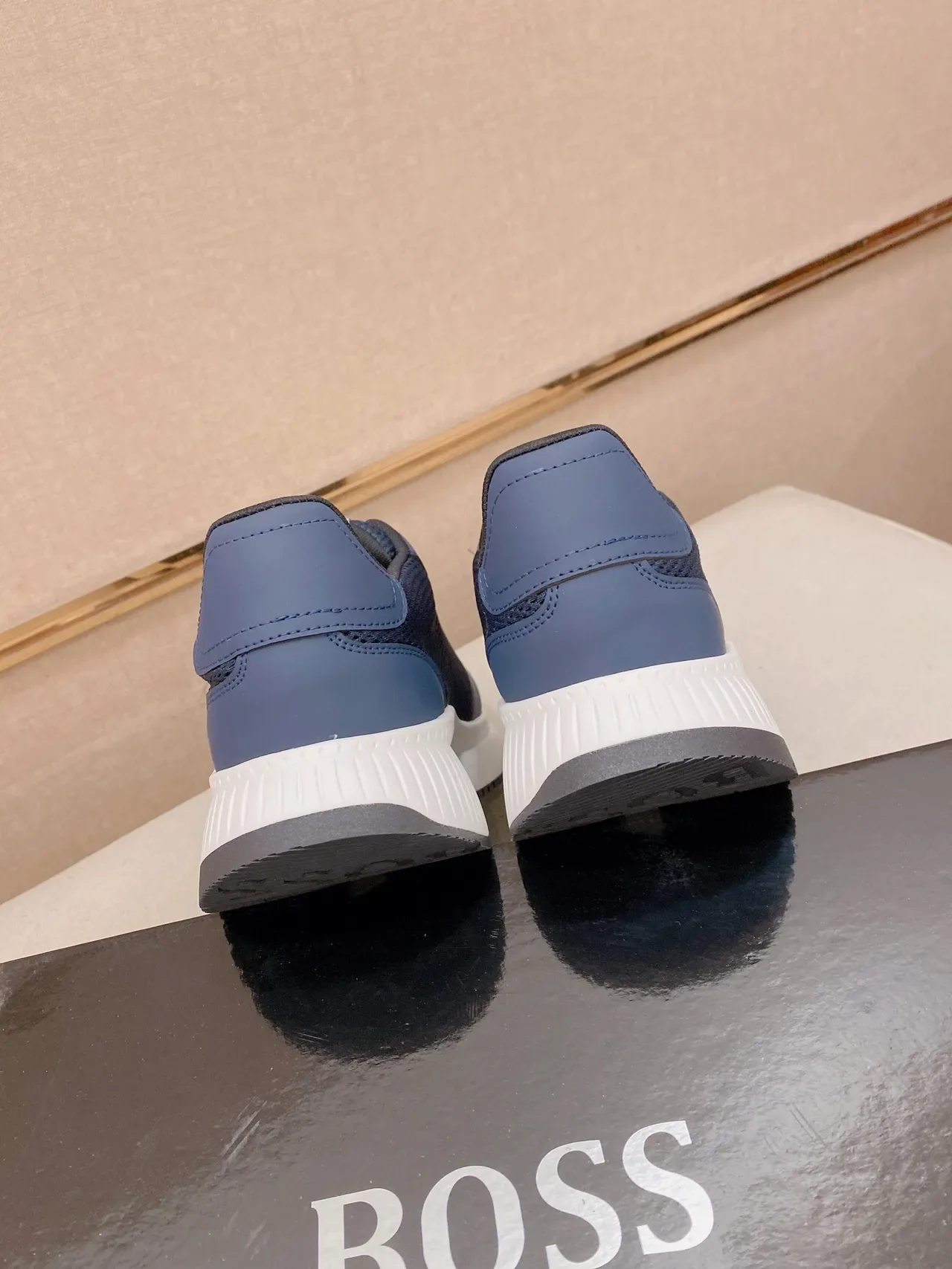 Hugo Boss Navy Mesh and Synthetic Sneaker 3