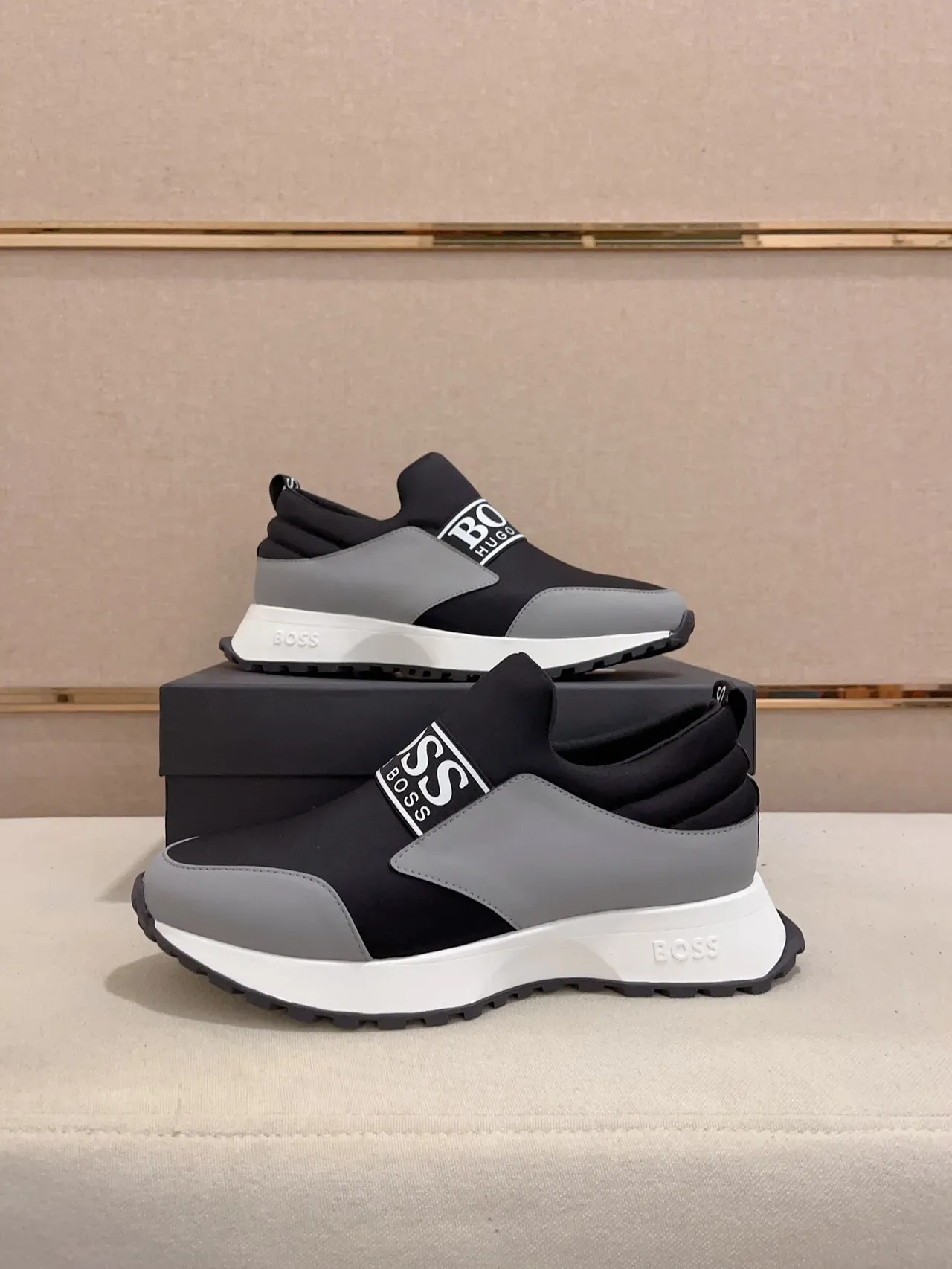 Hugo Boss Speed Black Gray Slip-On Elastic Strap Lifestyle Sneakers 7