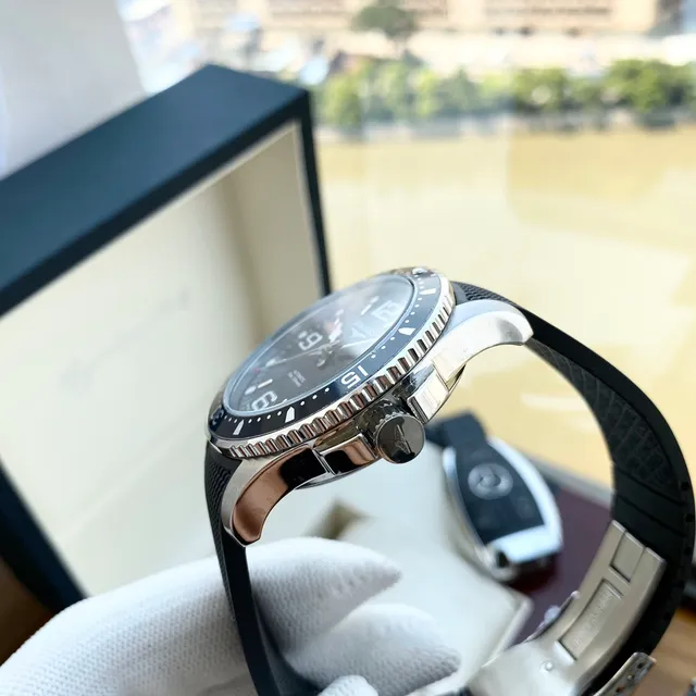 Longines Hydroconquest Blue Ceramic Bezel Mechanical Watch 4