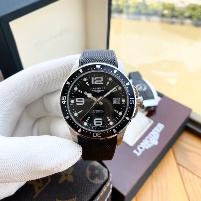 Longines Hydroconquest Blue Ceramic Bezel Mechanical Watch 9