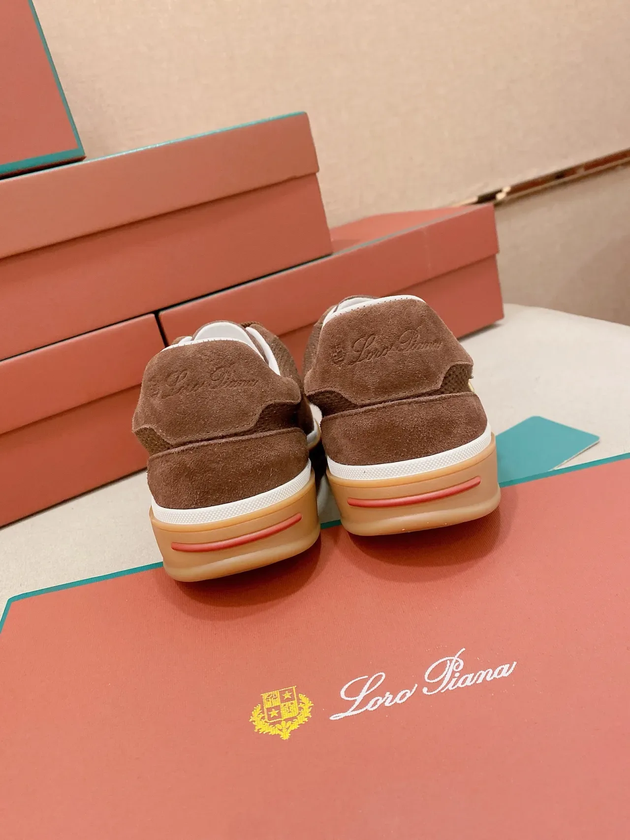 Loro Piana Chaussures Lifestyle Marron en Daim et Maille 3