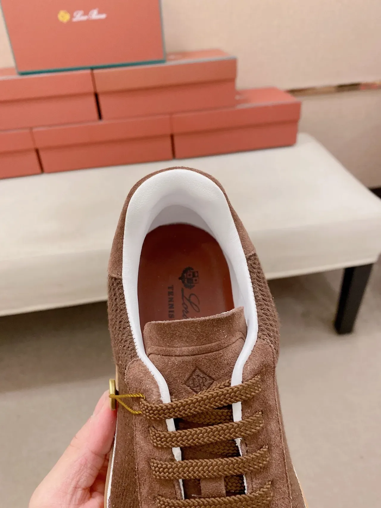 Loro Piana Chaussures Lifestyle Marron en Daim et Maille 4
